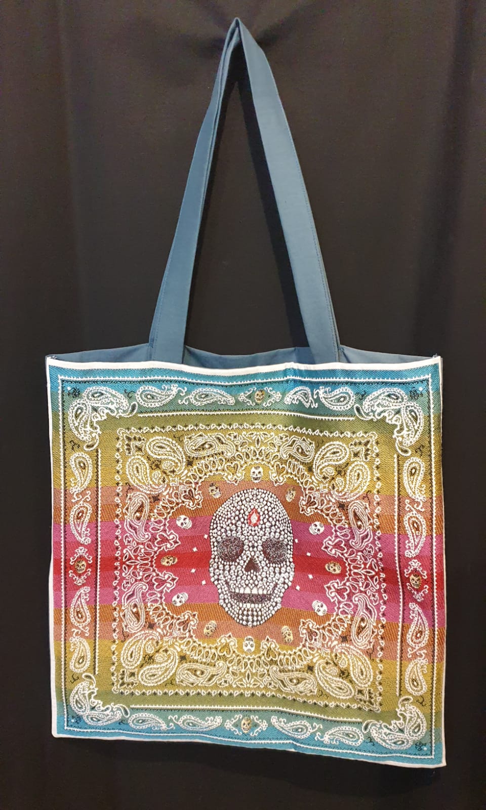 Tote bag